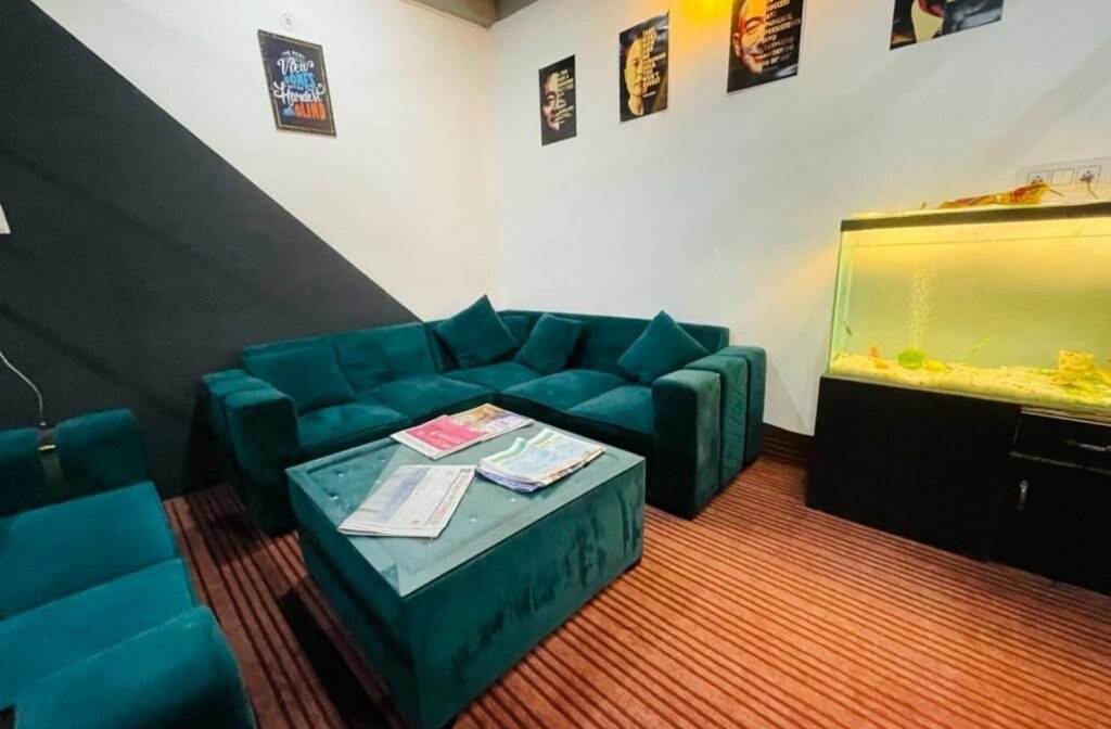 Verified Coworking Space (Ref: GV-2218)